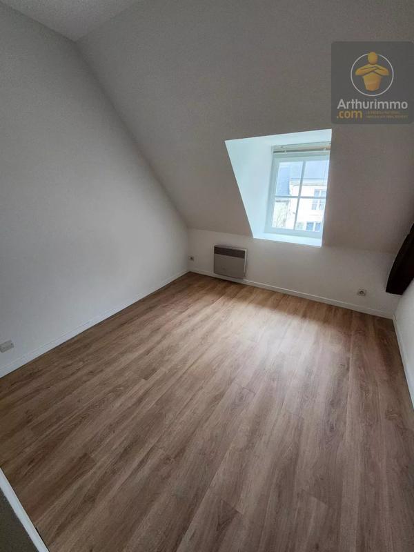 Immeuble mixte - 205 m² - 10 pièces