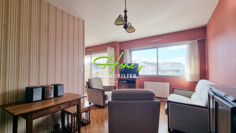 Appartement - 77 m² - 3 pièces