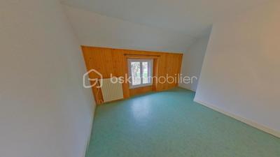 Maison de village - 94 m² - 5 pièces