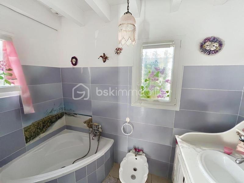 Maison - 175 m² - 7 pièces