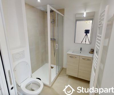 Chambre - 16 m² - 1 pièce