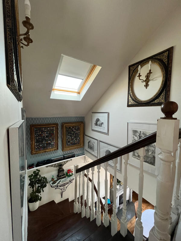 Maison - 185 m² - 10 pièces