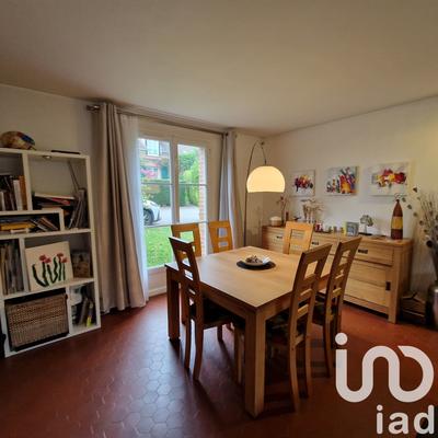 Maison - 106 m² - 5 pièces