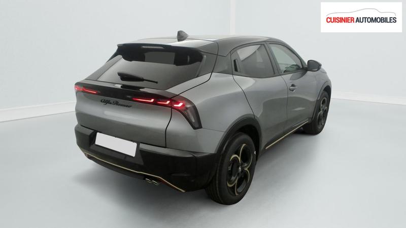 Alfa Romeo Junior 1.2 Ibrida 145 ch eDCT6 Intensa