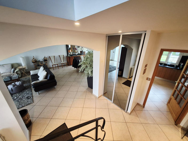 Maison - 205 m² - 7 pièces