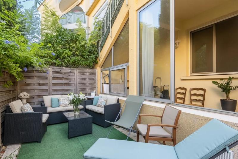 Appartement - 97 m² - 4 pièces