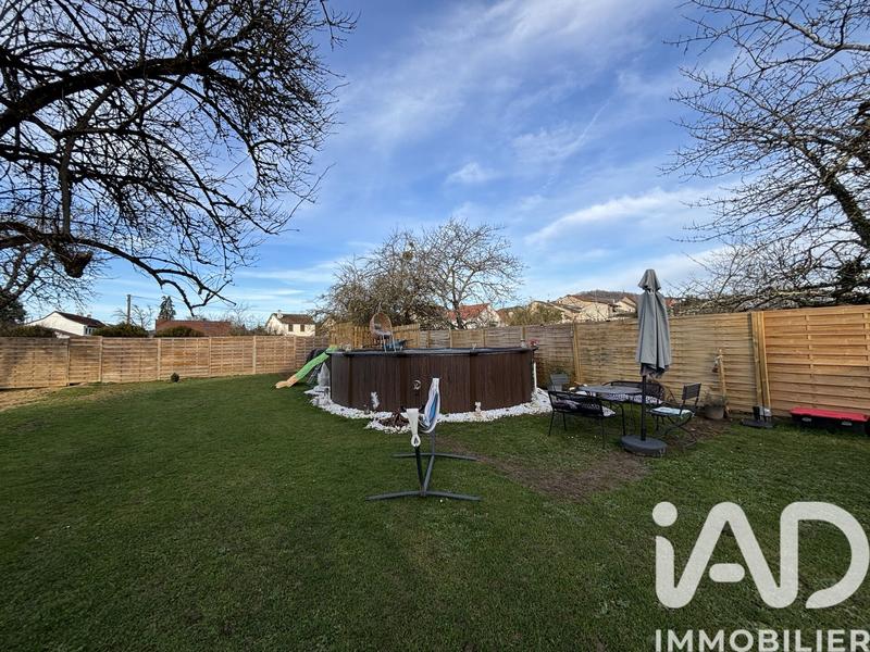 Maison - 177 m² - 7 pièces