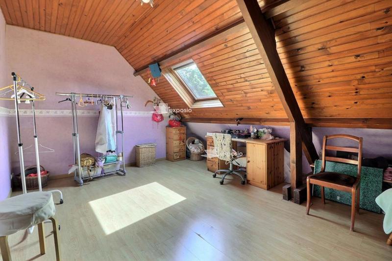 Maison - 171 m² - 9 pièces