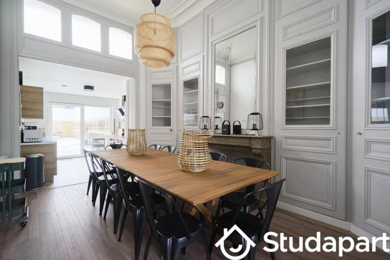 Chambre - 13 m² - 1 pièce