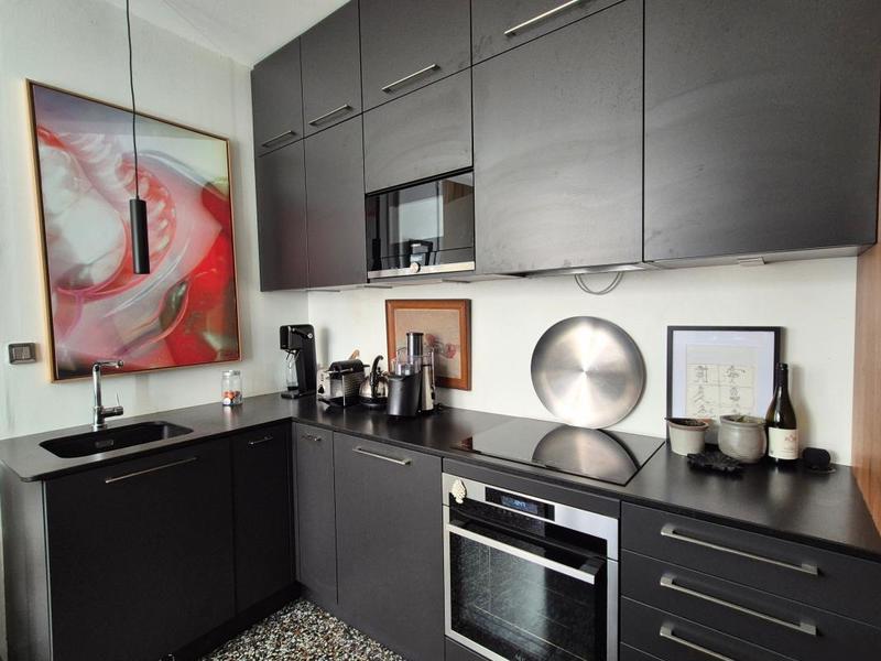 Appartement - 254 m² - 7 pièces