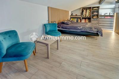 Maison - 224 m² - 6 pièces