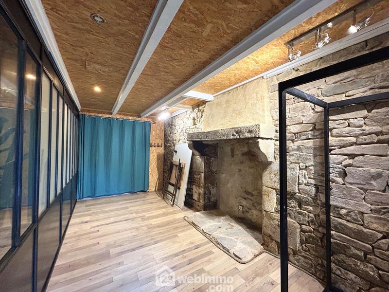 Appartement - 166 m² - 2 pièces