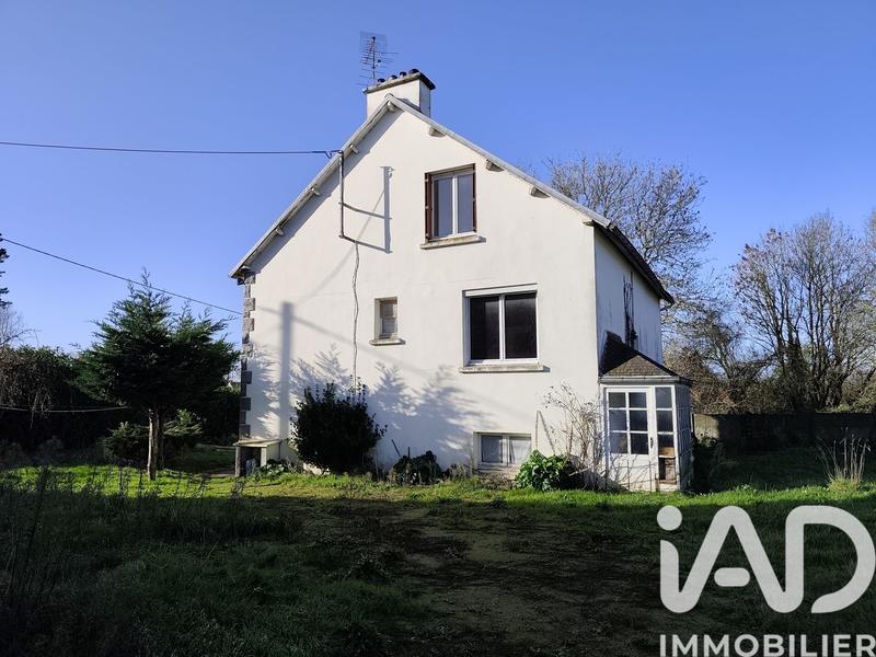 Maison - 99 m² - 5 pièces