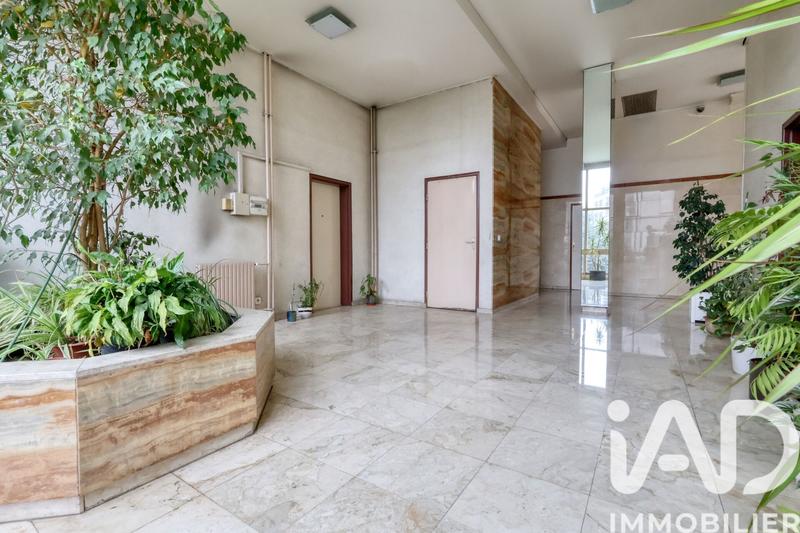 Appartement - 77 m² - 4 pièces