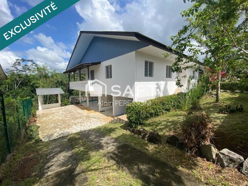 Maison - 211 m² - 9 pièces