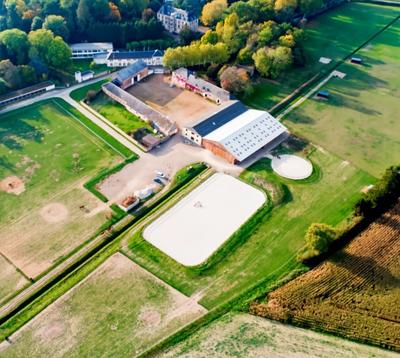 Maison - 358 m² - 12 pièces