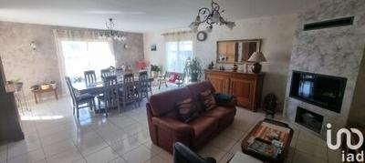 Maison - 195 m² - 7 pièces