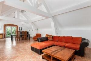 Manoir - 1 200 m² - 18 pièces