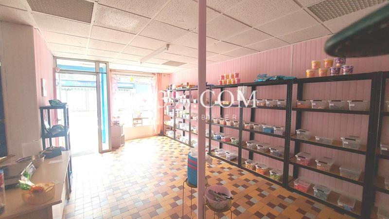 Local commercial - 40 m² - 3 pièces