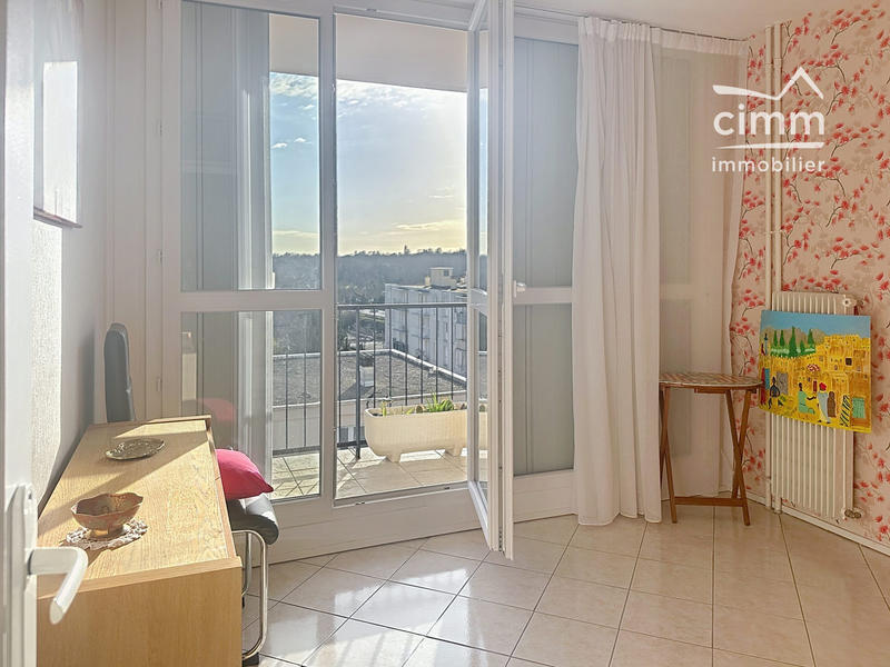 Appartement - 71 m² - 3 pièces