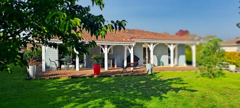 Maison de bois - 108 m² - 4 pièces