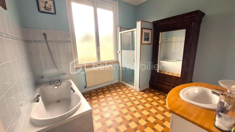 Maison de maîtres - 161 m² - 6 pièces