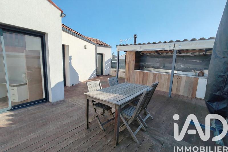 Maison - 93 m² - 4 pièces