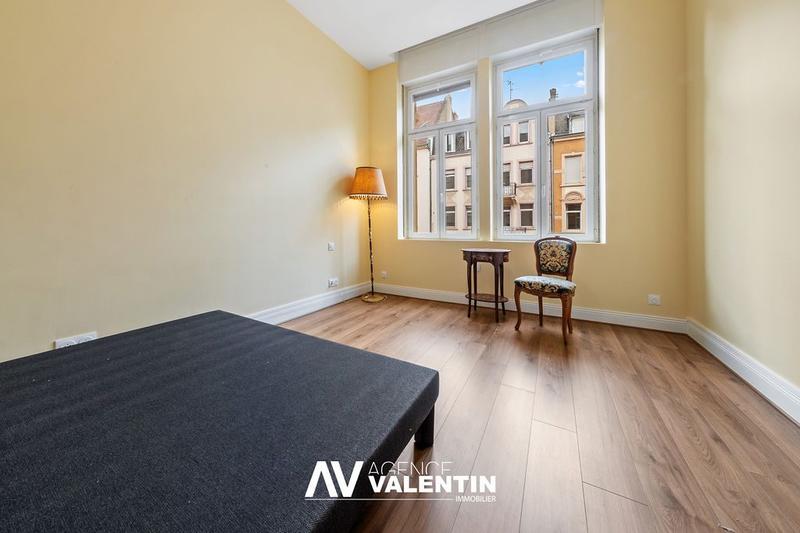 Appartement - 108 m² - 5 pièces