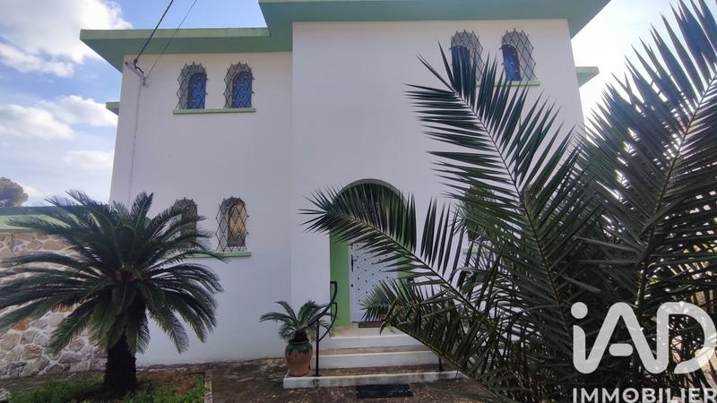 Maison - 196 m² - 6 pièces