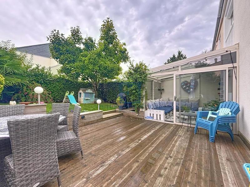 Maison - 111 m² - 5 pièces