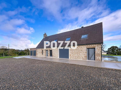 Maison - 151 m² - 6 pièces