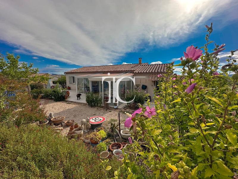 Maison - 131 m² - 6 pièces