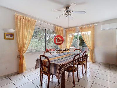 Villa - 232 m² - 7 pièces