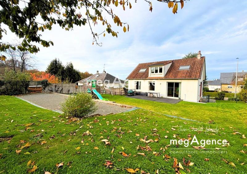 Maison - 102 m² - 5 pièces