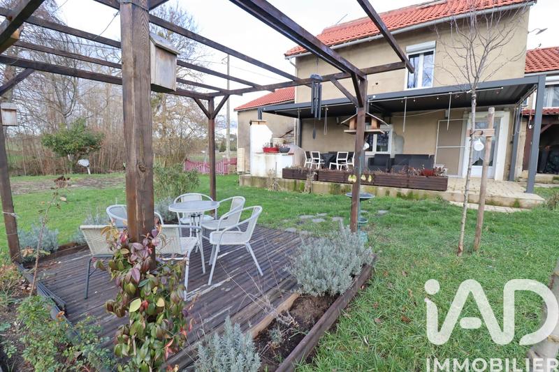 Maison - 195 m² - 7 pièces