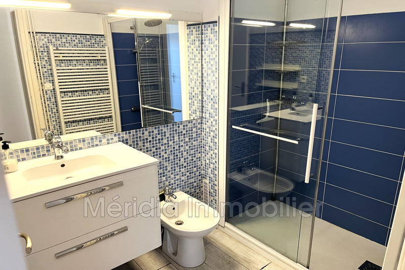 Appartement - 81 m² - 3 pièces