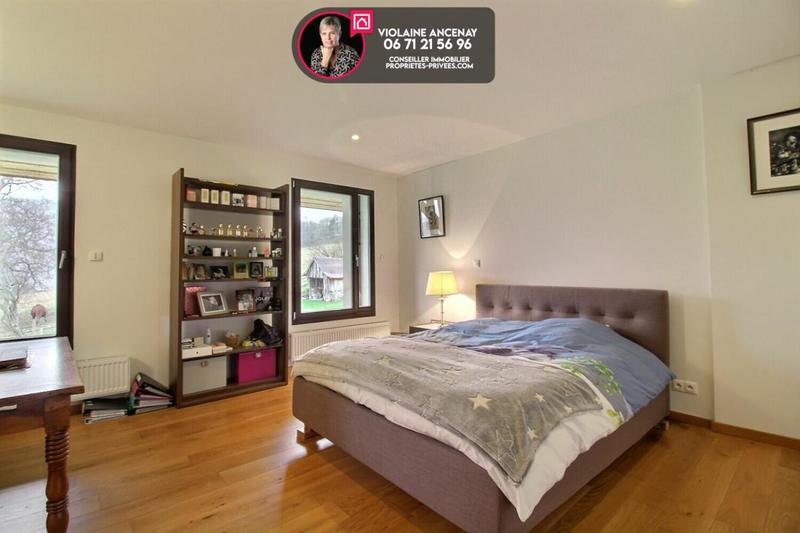 Maison - 320 m² - 7 pièces