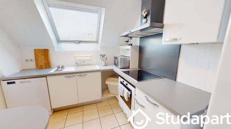 Chambre - 11 m² - 1 pièce