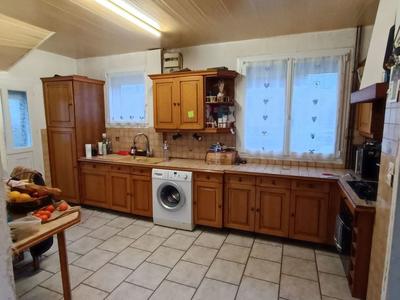 Maison traditionnelle - 67 m² - 4 pièces