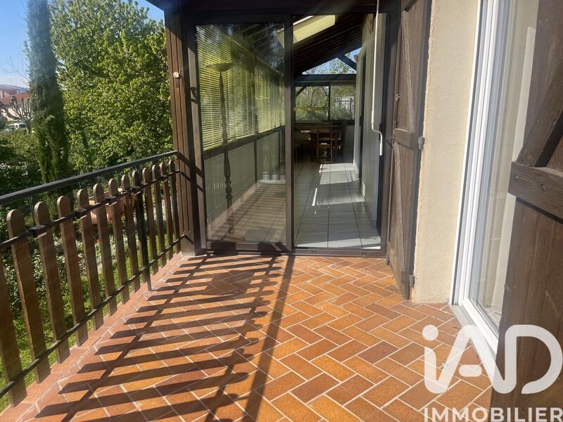 Maison - 140 m² - 7 pièces