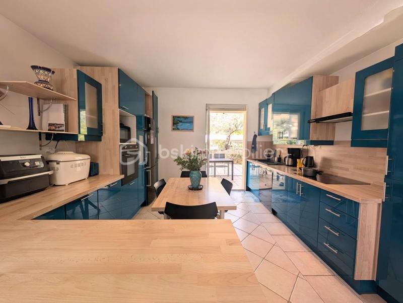 Villa - 162 m² - 6 pièces