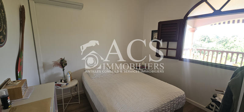 Maison - 122 m² - 5 pièces