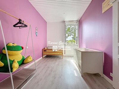 Maison - 182 m² - 6 pièces