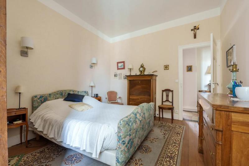 Appartement - 90 m² - 4 pièces