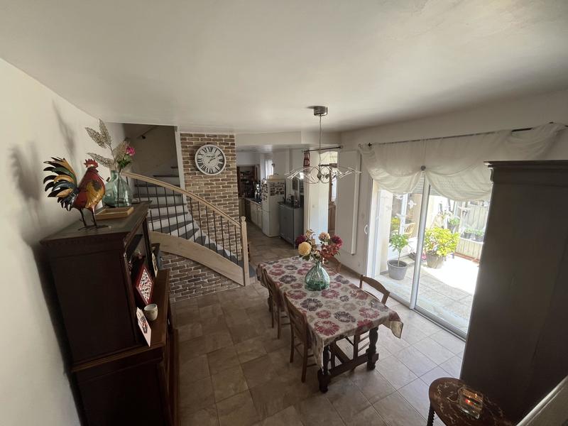 Maison - 136 m² - 7 pièces