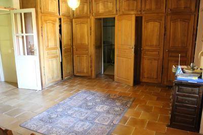 Maison traditionnelle - 455 m² - 10 pièces