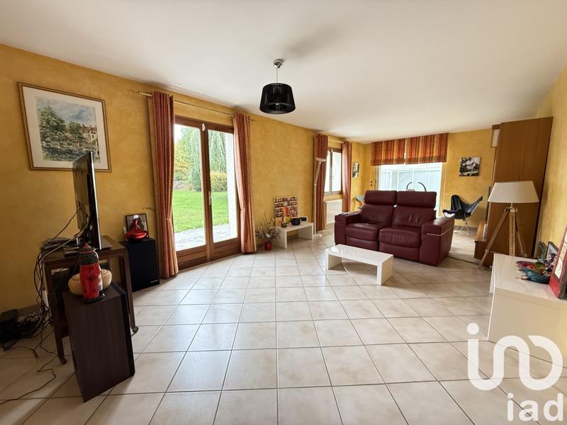 Maison - 237 m² - 10 pièces