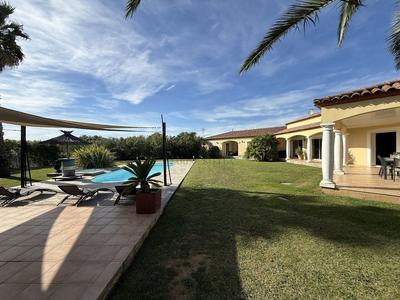 Villa - 188 m² - 6 pièces