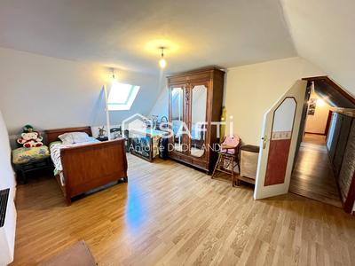 Maison - 132 m² - 7 pièces