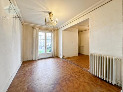 Maison - 93 m² - 4 pièces